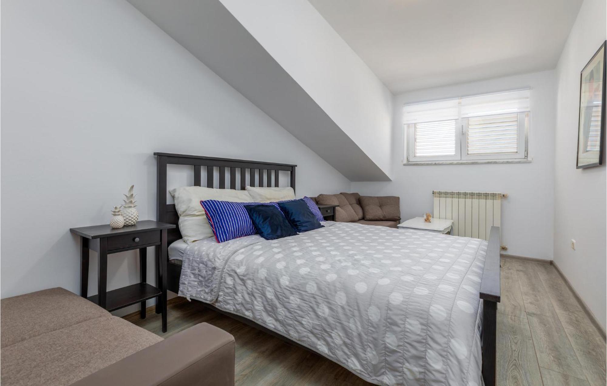 Awesome Apartment In Pula With Wifi Kültér fotó